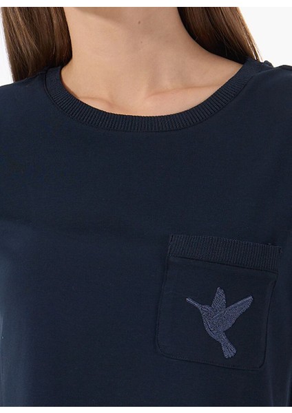 Lacivert Kadın Normal Nakışlı T-Shirt F5SL-TST0086 fırsatları