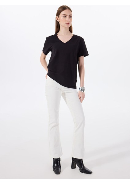 Siyah Kadın Relaxed Nakışlı T-Shirt M5SL-TST1848