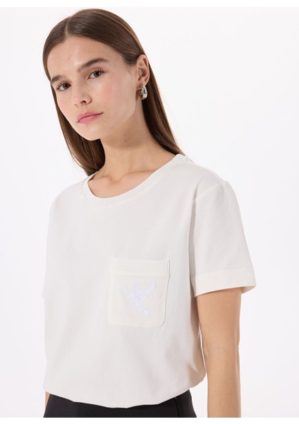Beyaz Kadın Normal Nakışlı T-Shirt F5SL-TST0086