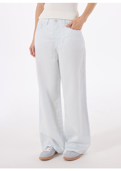 Mavi Kadın Bol Kesim Yıkamalı Denim Pantolon M5SL-PNT1001 modelleri