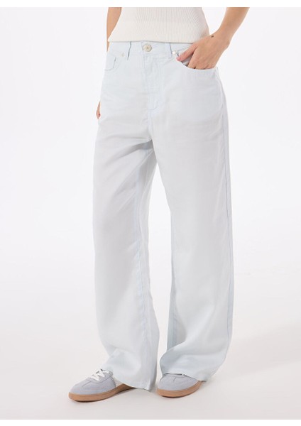 Mavi Kadın Bol Kesim Yıkamalı Denim Pantolon M5SL-PNT1001 fırsatları