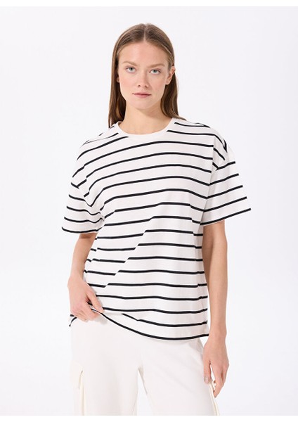 Siyah - Beyaz Kadın Bisiklet Yaka Basic T-Shirt K-Melıssa modelleri