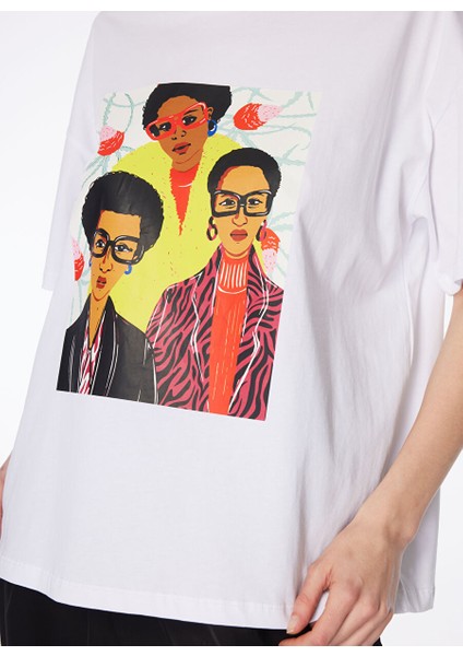 Bisiklet Yaka Baskılı Kırık Beyaz Kadın T-Shirt F4SL-TST0207 fırsatları