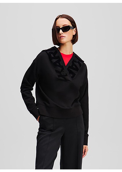 Siyah Kadın Kapüşon Normal Sweatshirt A1W20064