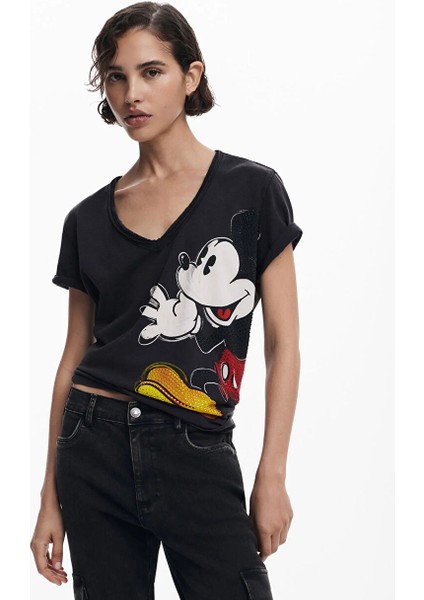 Siyah Kadın Normal Baskılı T-Shirt 25SWTKAG fiyatları