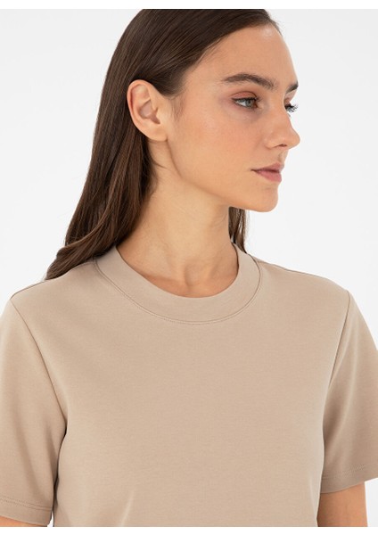 Bej Kadın Slim Fit Düz T-Shirt Sımo fiyatları