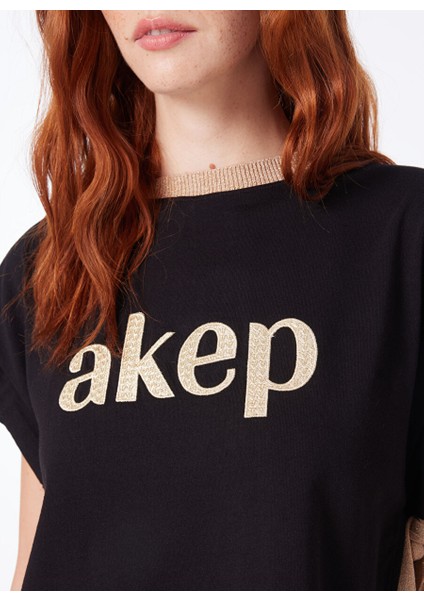 Yuvarlak Yaka Baskılı Siyah Kadın T-Shirt TSKD05204