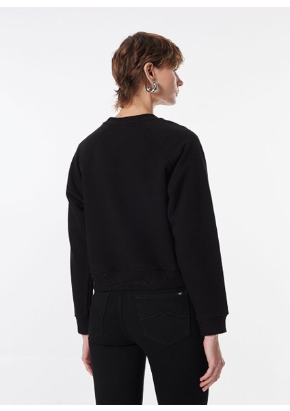 Siyah Kadın Bisiklet Crop Nakışlı Sweatshirt M4WL-SWT-1926