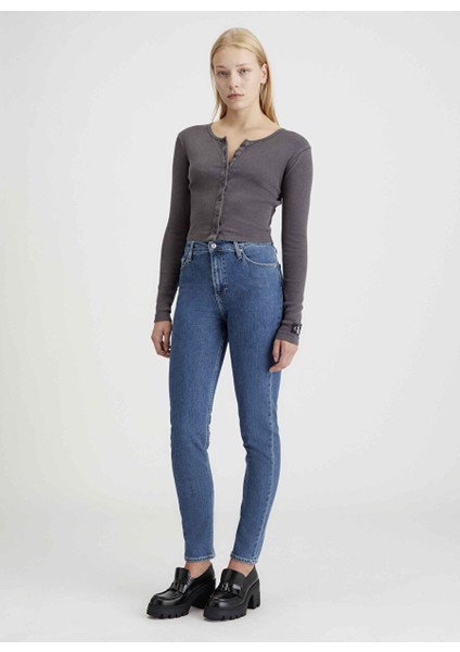Tapered Fit Koyu Mavi Kadın Düz Denim Pantolon Mom Jean