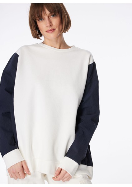 Bisiklet Yaka Düz Ekru - Lacivert Kadın Sweatshırt F4SL-SWT0107 modelleri