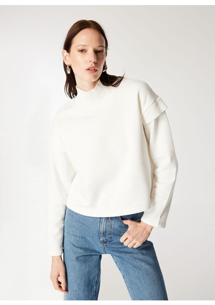 Ekru Kadın Dik Relaxed Düz Sweatshirt M4WL-SWT-1912