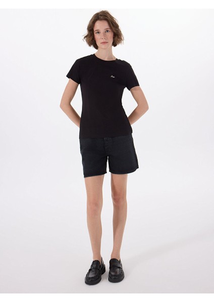 Siyah Kadın Regular Fit T-Shirt 50536628 fiyatları