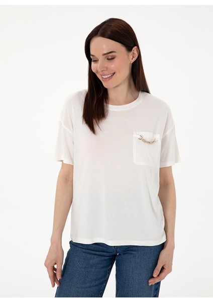 Beyaz Kadın Comfort Fit T-Shirt Allı modelleri