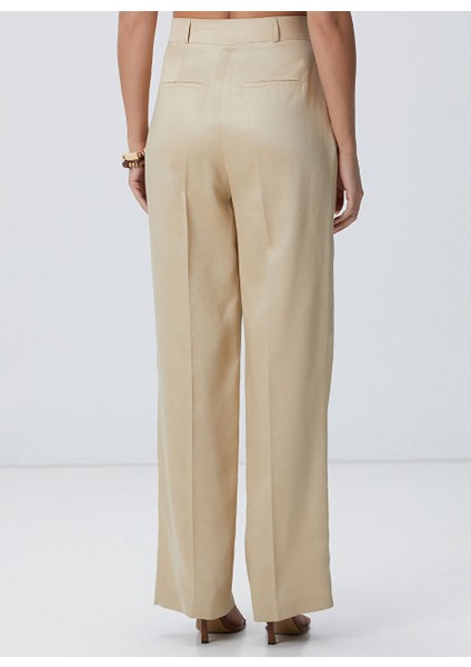 Bej Kadın Regular Fit Pantolon 1094041