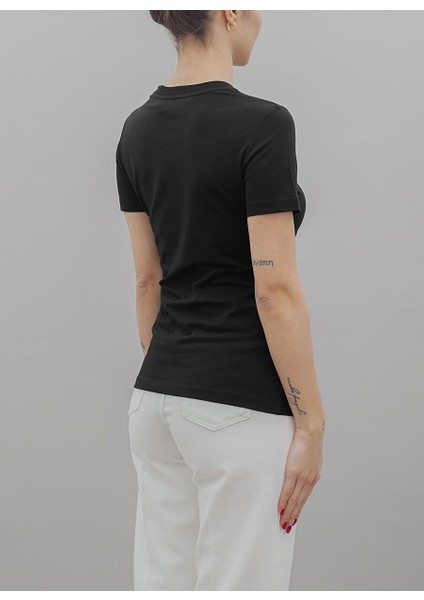 Yuvarlak Yaka Baskılı Siyah Kadın T-Shirt 76PAHE06 modelleri
