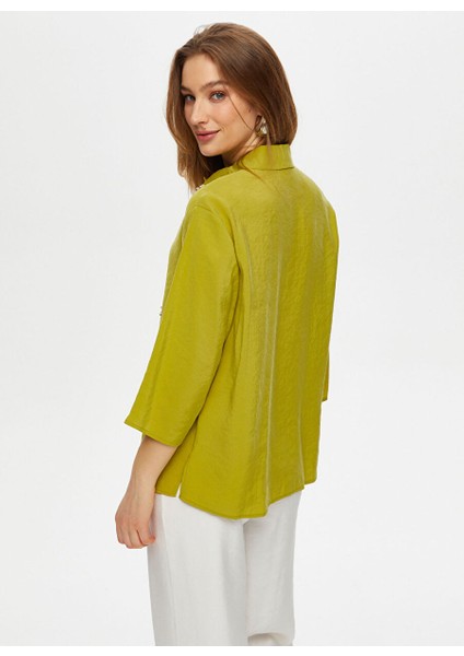 Yeşil Kadın Comfort Fit Bluz US25BLZ013 indirimleri