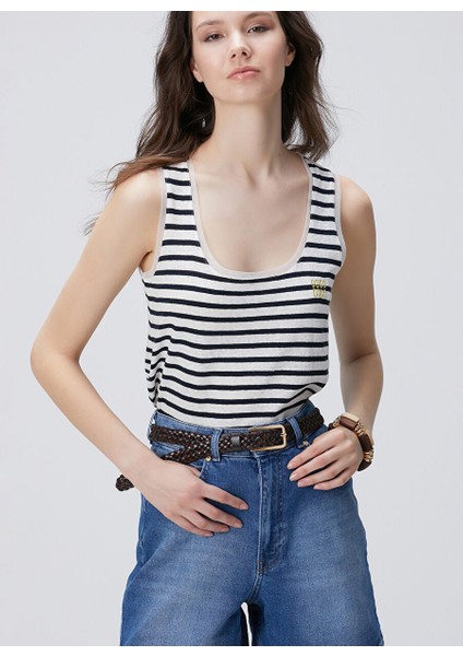 Lacivert Kadın Basic T-Shirt 1094702 fırsatları
