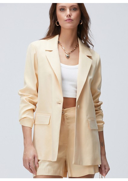 Bej Kadın Regular Fit Şort 1094901