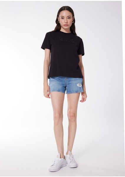 Siyah Kadın Standart Baskılı T-Shirt 76PAHE03 fırsatları