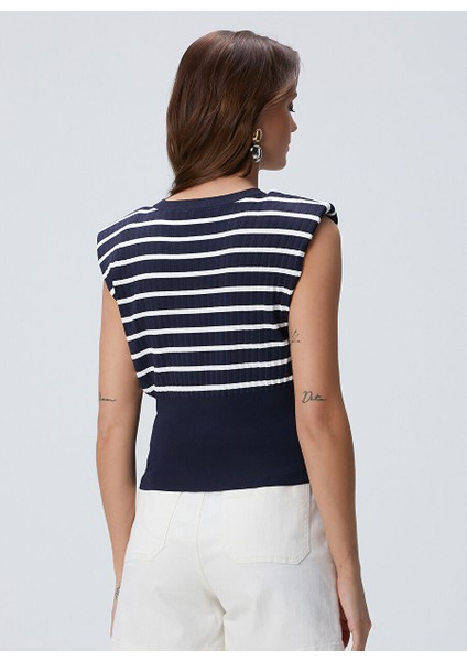 Beyaz Kadın Bisiklet Regular Fit Kazak 1094261 indirimleri