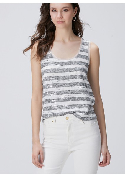 Beyaz Kadın Basic T-Shirt 1094721 fırsatları