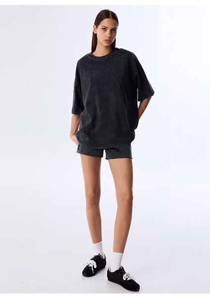 Antrasit Kadın Oversize T-Shirt TS1250070159 modelleri