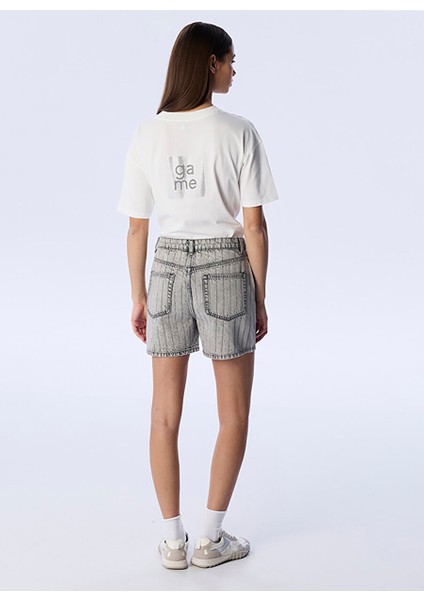 Beyaz Kadın Rahat T-Shirt TS1250070243 fırsatları