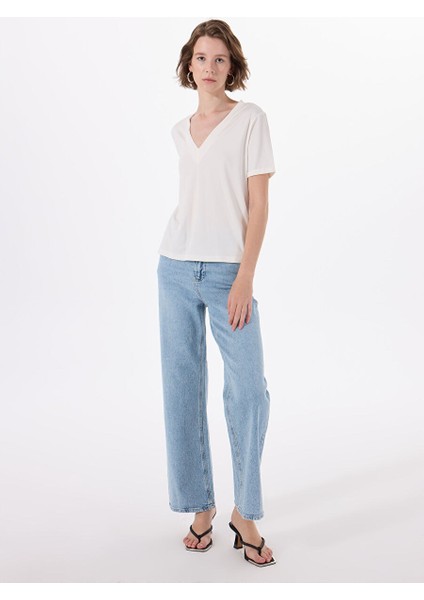 Ekru Kadın Basic T-Shirt 1094549