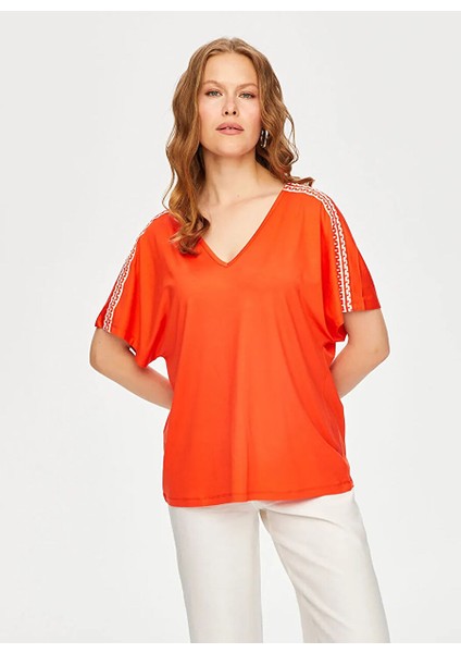 Turuncu Kadın Standart T-Shirt US25TSH118 fiyatları