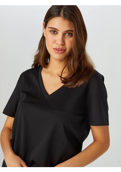 %100 Pamuk V Yaka T-Shirt 00095 fiyatları
