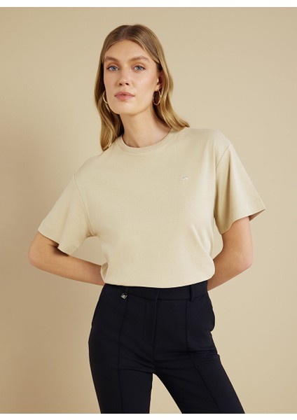 Bej Kadın Standart T-Shirt Bisiklet Yaka Oversize T-Shirt