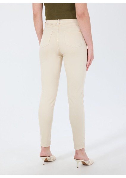 Bej Kadın Skinny Fit Pantolon 1095098 fırsatları