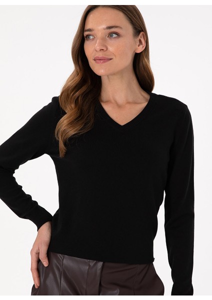 Siyah Kadın V Slim Fit Düz Kazak E-Carde modelleri