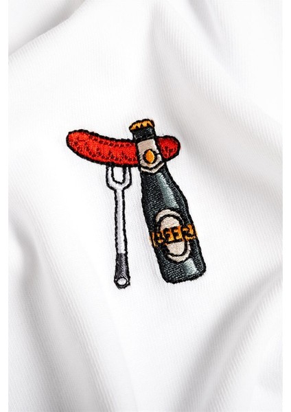 Beer & Sausage Unisex T-Shirt modelleri