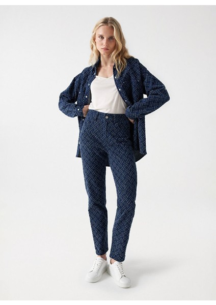 Koyu Mavi Kadın Dar Paça Yüksek Bel Mom Fit Denim Pantolon 21007036