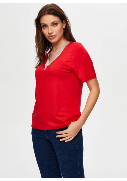 Kırmızı Kadın Slim Fit T-Shirt US25TSH064 fırsatları