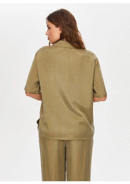 Haki Kadın Gömlek Comfort Fit Gömlek US25GML038 indirimleri