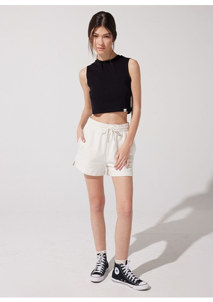 Normal Bel Regular Fit Ekru Kadın Şort L231431102