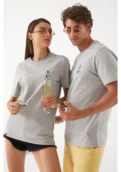 Prosecco & Oyster Unisex T-Shirt