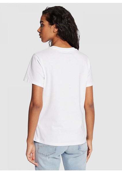 Beyaz Kadın Normal Düz T-Shirt PL505480 fiyatları