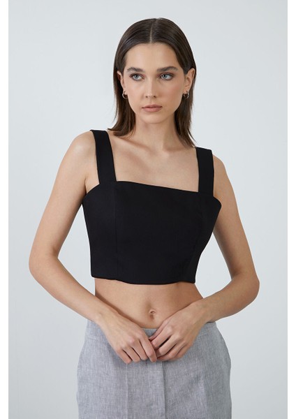 Kalın Askılı Siyah Crop Top
