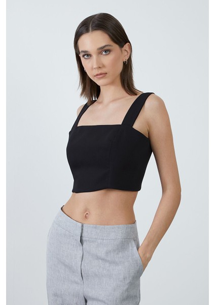 Kalın Askılı Siyah Crop Top