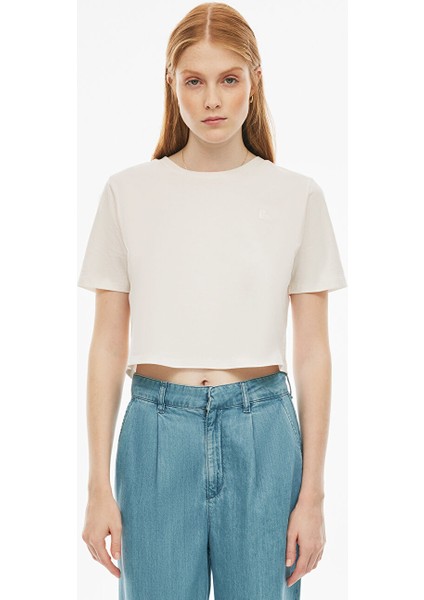 Kelins Regular Fit Crop Boy Bisiklet Yaka Ekru Renk Kadın Tişört