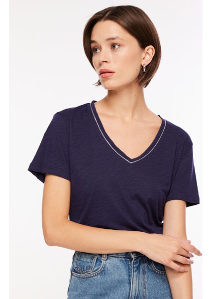 Lacivert Kadın V Yaka T-Shirt 1087577 modelleri