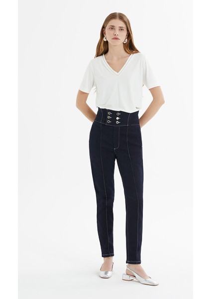 Kruvaze Kapama Beyaz Kontrast Dikiş ve Nervürlü Salopet Mavi Denim