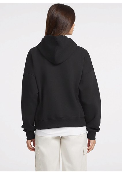 Siyah Kadın Kapüşon Yaka Normal Kalıp Desenli Sweatshirt Gj Hood Os Amerıcan - Organıc Co/pl fırsatları