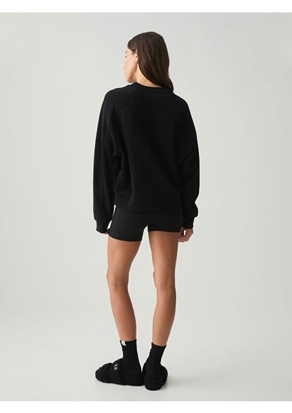 Pamuklu Normal Kalıp Oversize Günlük Siyah Sweatshirt indirimleri