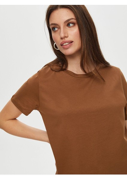 %100 Pamuk Yuvarlak Yaka T-Shirt S25TSH008 modelleri