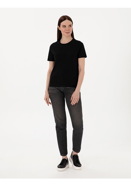 Siyah Regular Fit Bisiklet Yaka Basic Tişört fırsatları