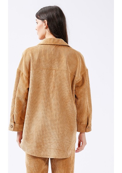 Geniş Fit Düz Bej Kadın Shacket Ceket Tarjan